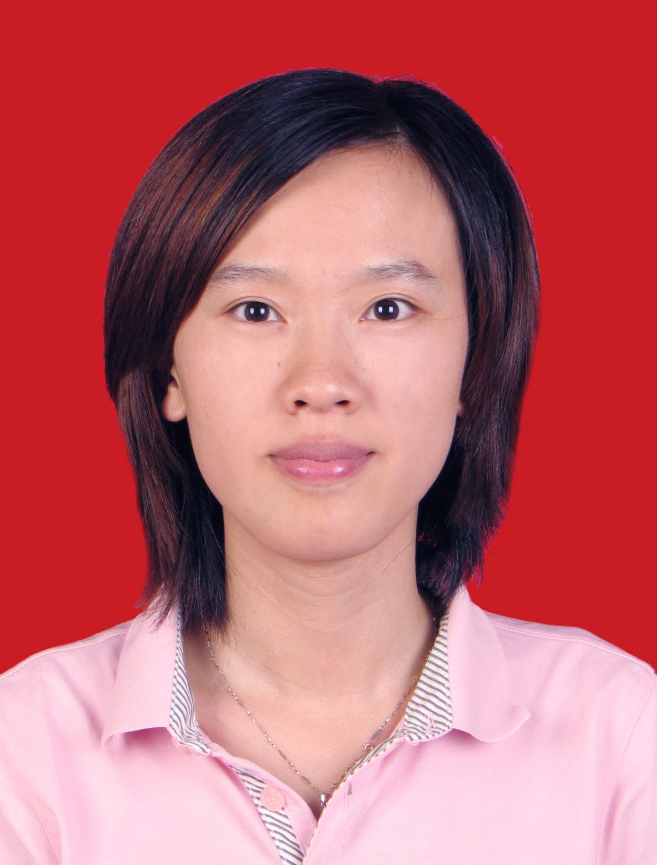 薛瑞玉，職務(wù)：鎮(zhèn)委委員.jpg